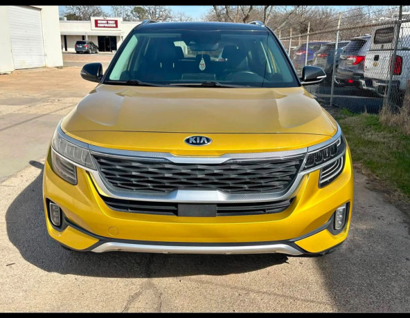 voiture-kia-seltos-big-0